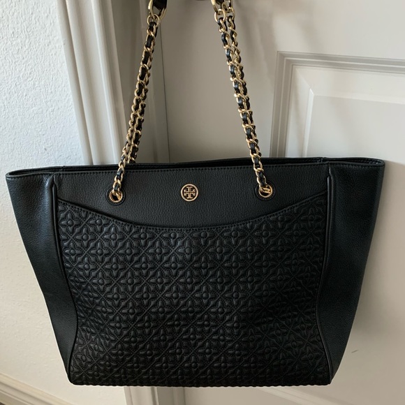 Tory Burch Handbags - Tory Burch Quilted  Tote